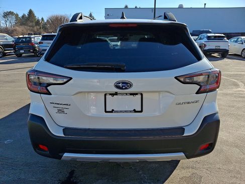 Used 2023 Subaru Outback Limited image 5