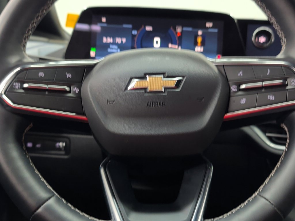 Used 2024 Chevrolet Equinox EV LT FWD image 12