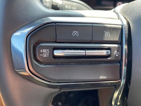 Used 2023 GMC Canyon AT4 AWD/4WD image 25