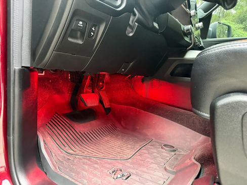 Used 2020 RAM 1500 Big Horn AWD/4WD image 25