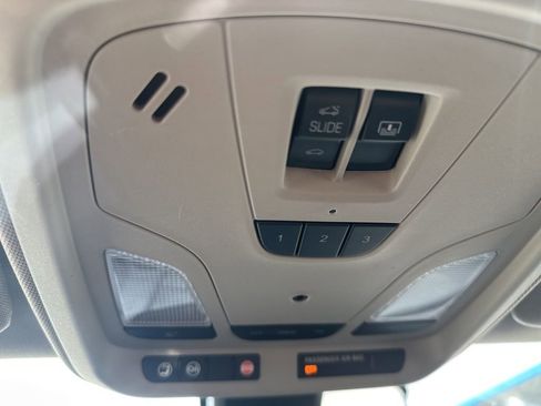 Used 2016 Chevrolet Impala LT w/ Leather Package image 20