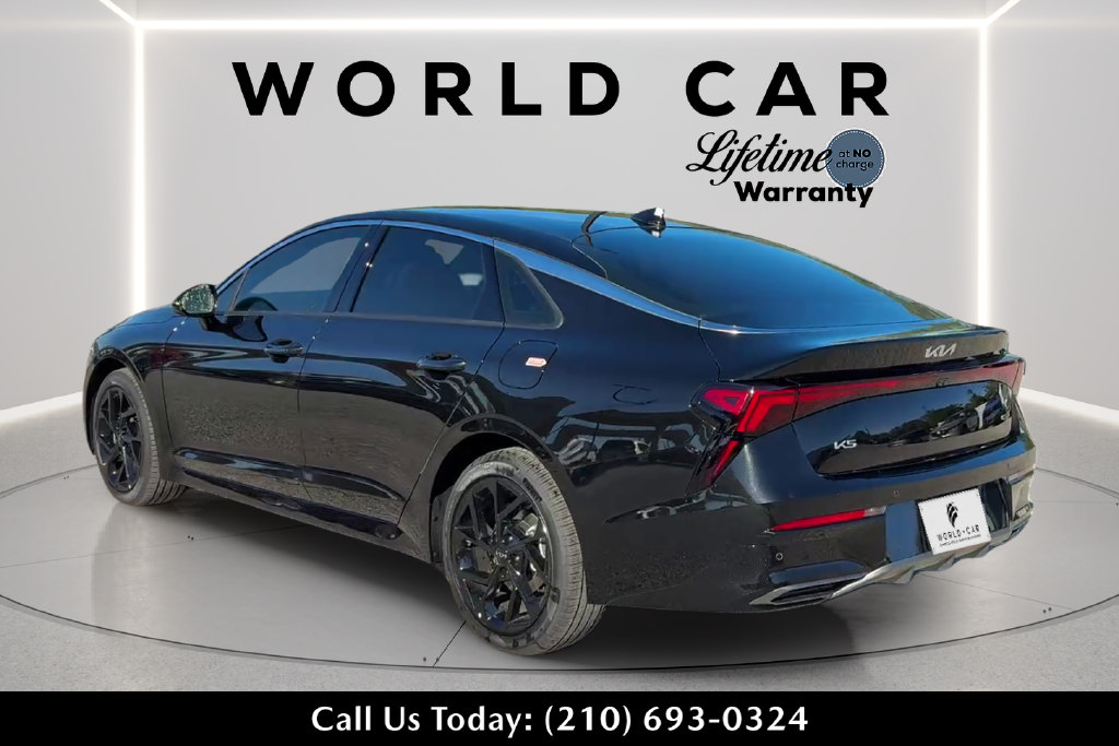 New 2026 Kia K5 GT-Line w/ GT-Line Premium Package FWD image 5