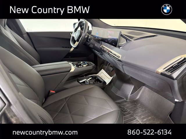 Used 2023 BMW iX xDrive50 w/ Sport Package AWD/4WD image 17
