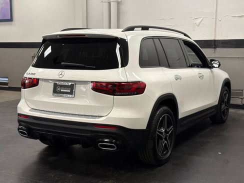 Used 2023 Mercedes-Benz GLB 250 image 13