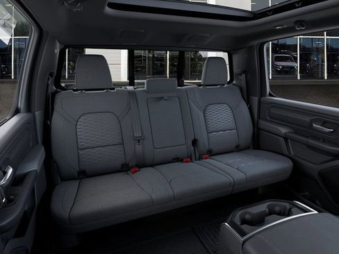 New 2026 RAM 1500 4x4 Crew Cab image 29