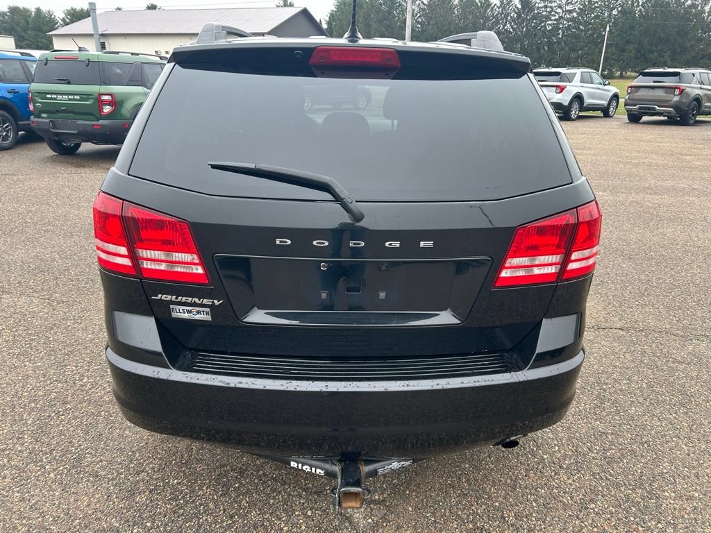 Used 2018 Dodge Journey SE w/ Blacktop Package FWD image 6