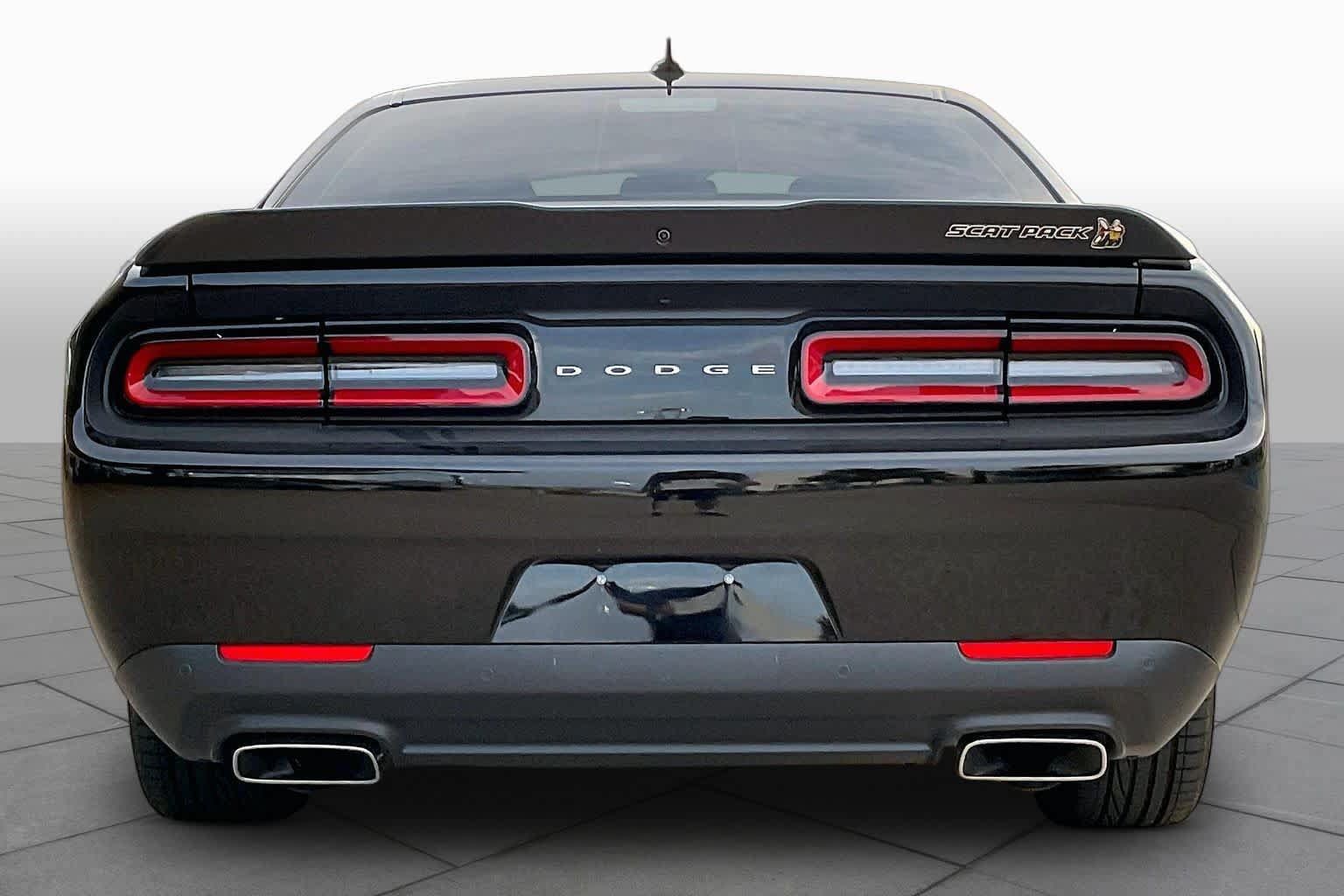 Used 2023 Dodge Challenger R/T Scat Pack RWD image 6