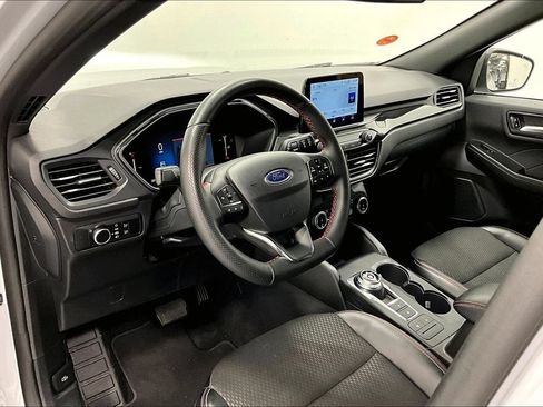 Used 2025 Ford Escape ST-Line AWD/4WD image 15
