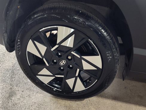 Certified 2024 Hyundai Kona SEL AWD/4WD image 29