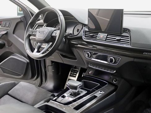 Used 2024 Audi SQ5 Premium w/ 21" Wheel Package AWD/4WD image 26