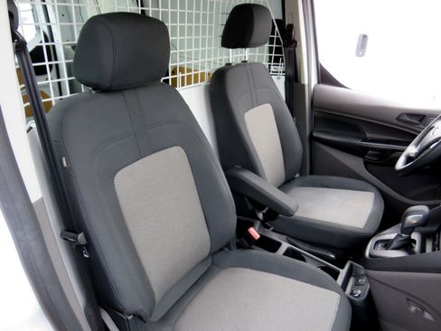 Used 2020 Ford Transit Connect XL image 25