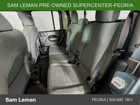 Used 2025 Jeep Gladiator Sport image 22