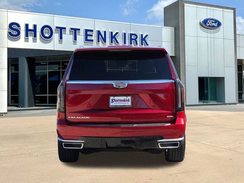 Used 2024 Cadillac Escalade Premium Luxury Platinum w/ LPO, Floor Liner Package AWD/4WD image 7