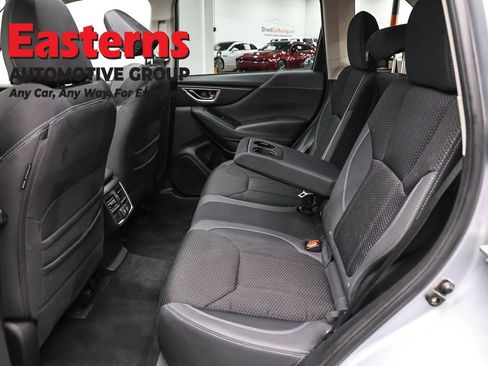 Used 2023 Subaru Forester Premium AWD/4WD image 24