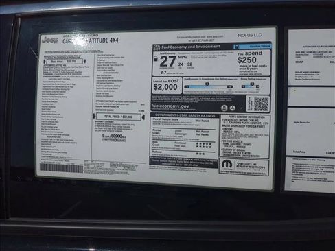 New 2024 Jeep Compass Latitude image 18