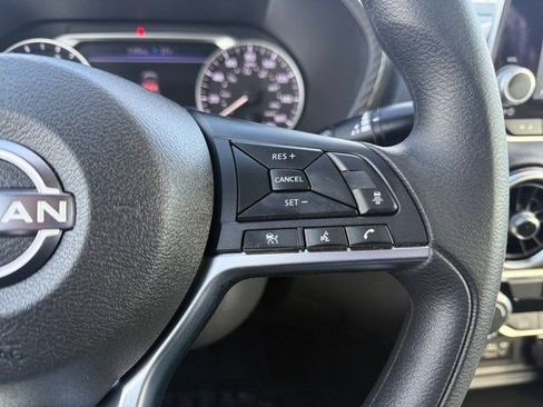 Used 2025 Nissan Sentra SV image 21