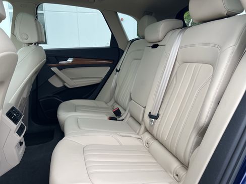 Used 2023 Audi Q5 2.0T Premium Plus w/ Premium Plus Package image 12