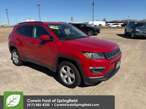 Used 2019 Jeep Compass Latitude w/ Popular Equipment Group image 8