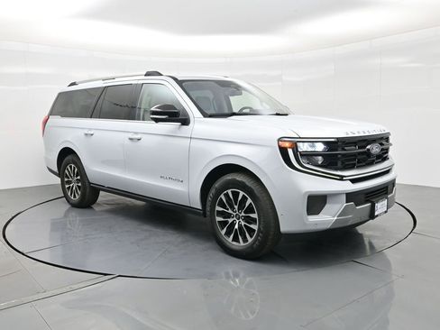 Used 2025 Ford Expedition Max Platinum image 4