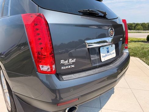 Used 2013 Cadillac SRX Luxury w/ Driver Awareness Package FWD image 28
