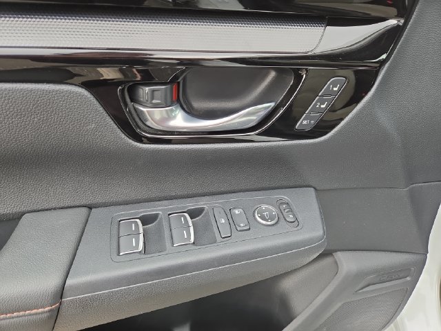 Used 2024 Honda CR-V Sport Touring image 18