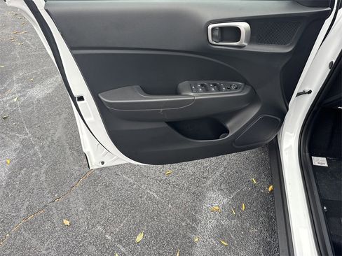 New 2026 Hyundai Venue SEL image 10