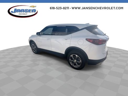 Used 2025 Chevrolet Blazer LT FWD image 6
