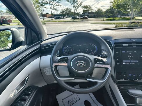 Used 2024 Hyundai Tucson SEL AWD/4WD image 11