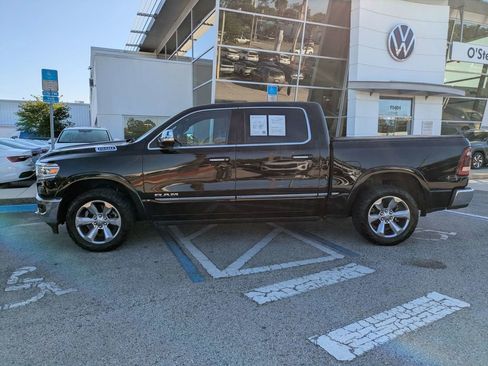 Used 2022 RAM 1500 Limited AWD/4WD image 3