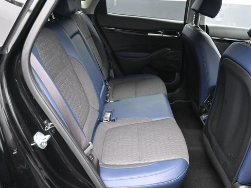 Certified 2025 Kia Seltos S AWD/4WD image 23