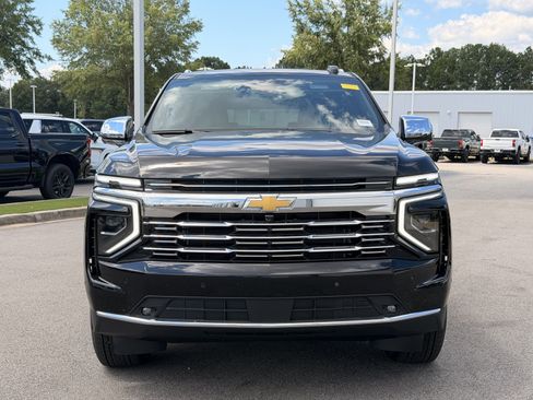 Used 2026 Chevrolet Tahoe Premier w/ Sun And Tow Package AWD/4WD image 6