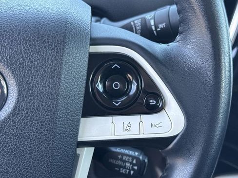 Certified 2018 Toyota Prius Prime Premium image 11