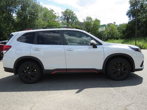 Used 2023 Subaru Forester Sport AWD/4WD image 4