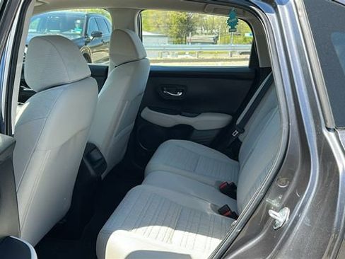 Used 2024 Honda HR-V LX image 21