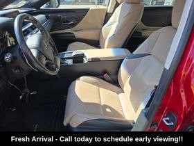 Used 2019 Lexus ES 300h FWD image 9