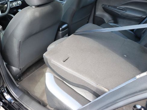 Used 2025 Nissan Versa SV FWD image 22