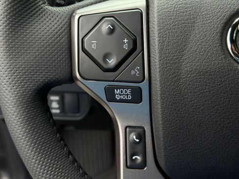 Used 2021 Toyota Tacoma Limited AWD/4WD image 16