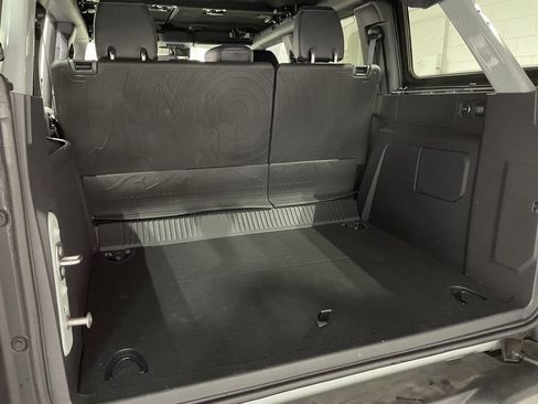 Used 2023 Ford Bronco Wildtrak AWD/4WD image 17