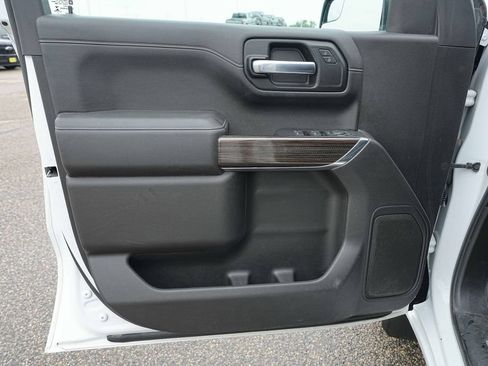 Used 2021 Chevrolet Silverado 1500 LT AWD/4WD image 25