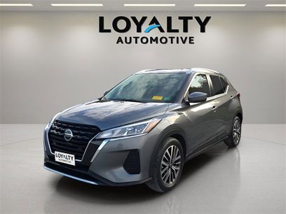 Used 2021 Nissan Kicks SV