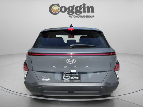 Certified 2026 Hyundai Kona SE FWD image 5