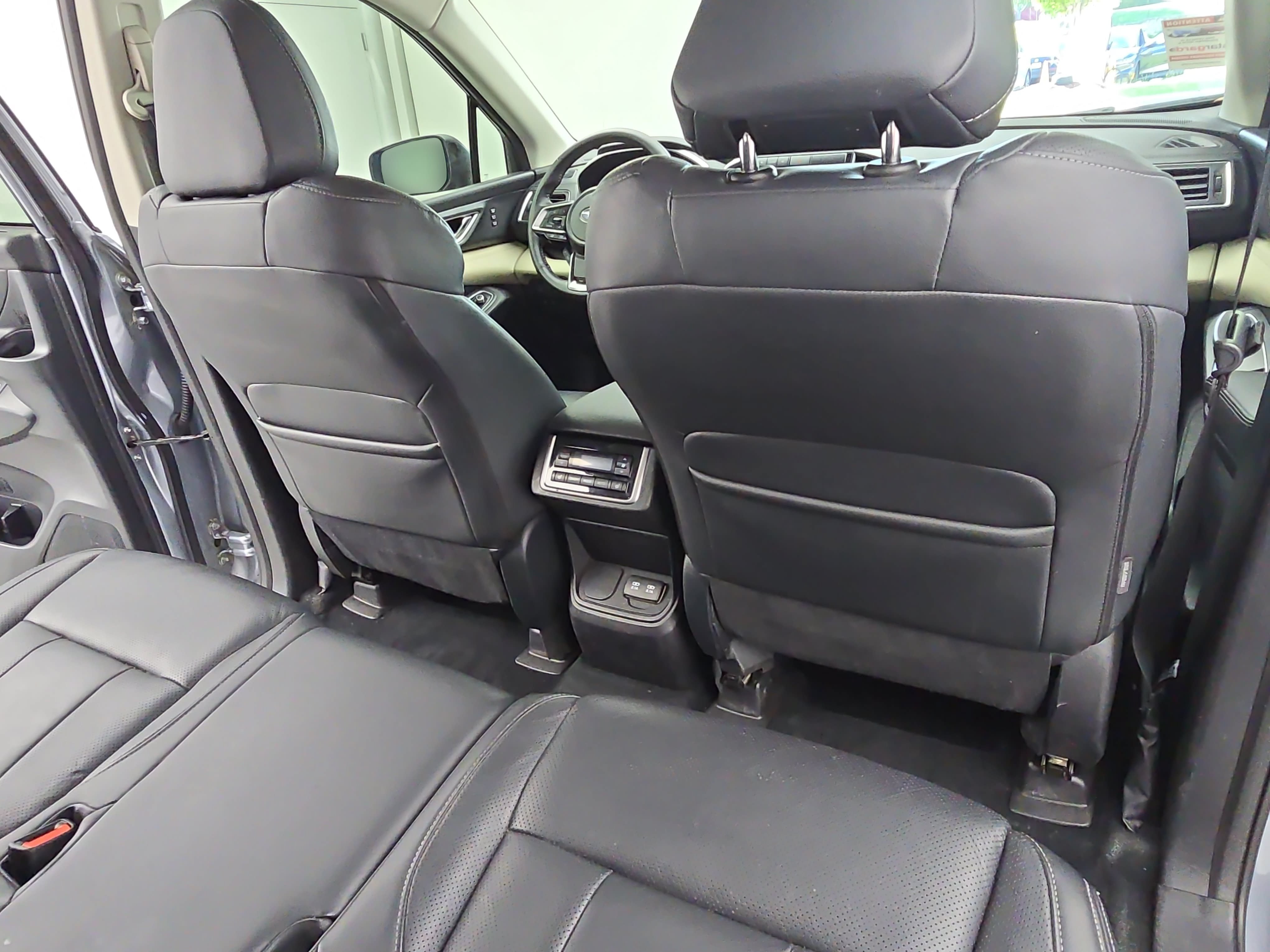 Used 2019 Subaru Ascent Limited AWD/4WD image 11