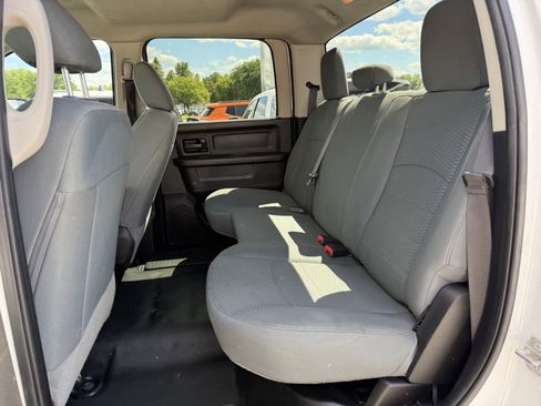 Used 2018 RAM 3500 Tradesman w/ Chrome Appearance Group AWD/4WD image 18