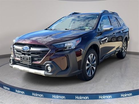 Used 2023 Subaru Outback Touring XT image 1
