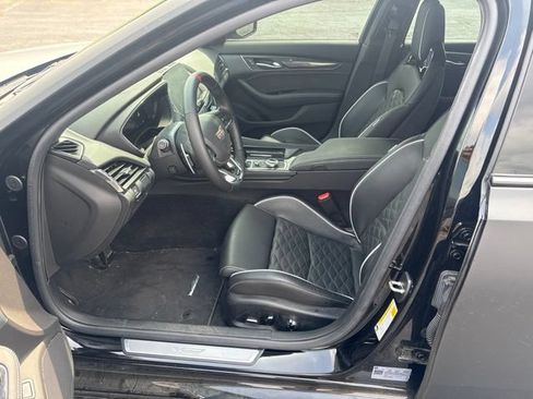 Used 2023 Cadillac CT5 V Blackwing w/ Driver Assist Package RWD image 7