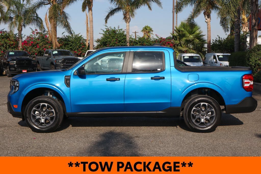 Used 2025 Ford Maverick XLT w/ Equipment Group 302A AWD/4WD image 5