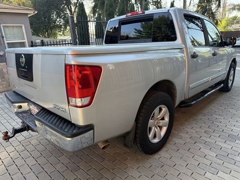 Used 2008 Nissan Titan SE image 7