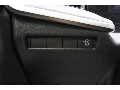 Certified 2026 Nissan Kicks SV w/ SV Premium Package FWD image 22