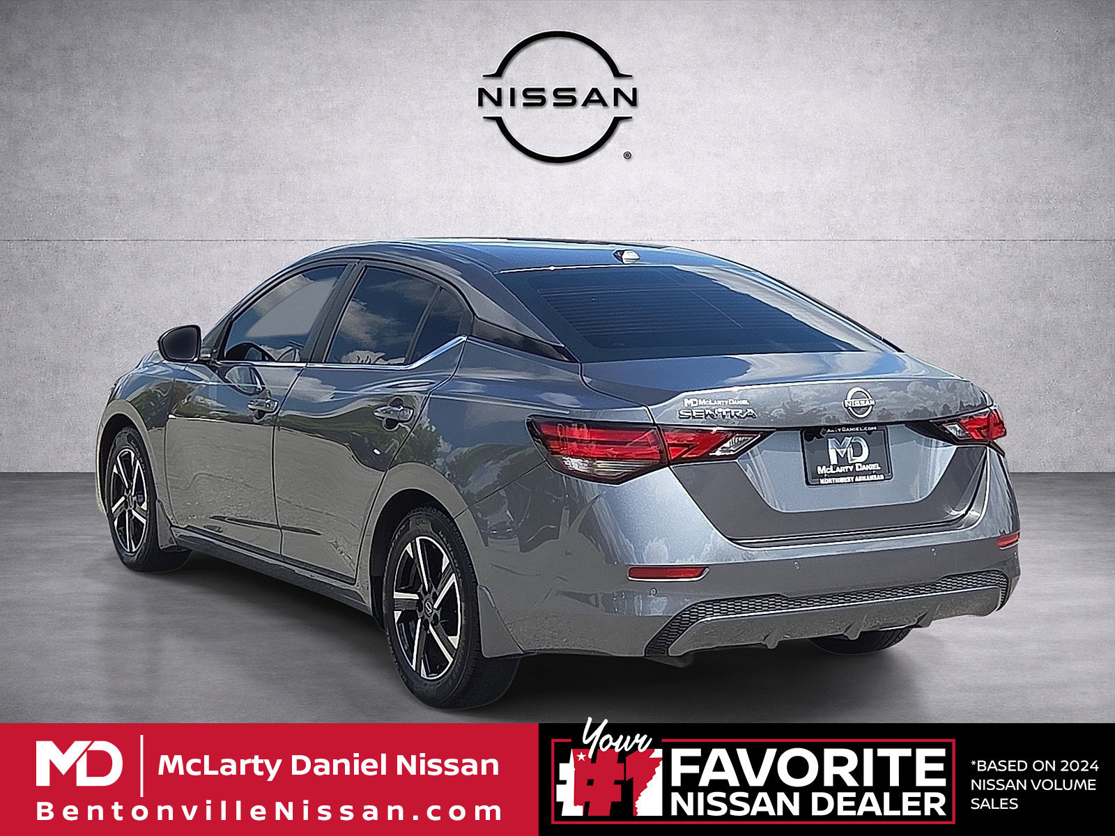 Used 2025 Nissan Sentra SV FWD image 4