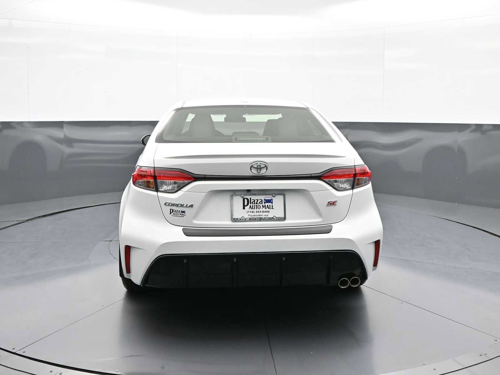 Certified 2026 Toyota Corolla SE FWD image 7